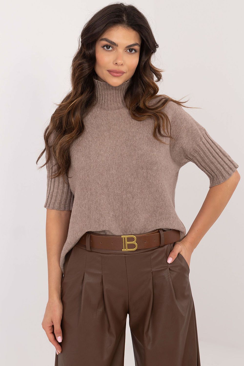 Short sleeve sweater BFG beige EU one-size-fits-all | US one-size