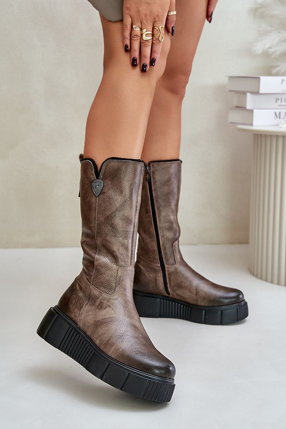 Thigh-Hight Boots Step in style